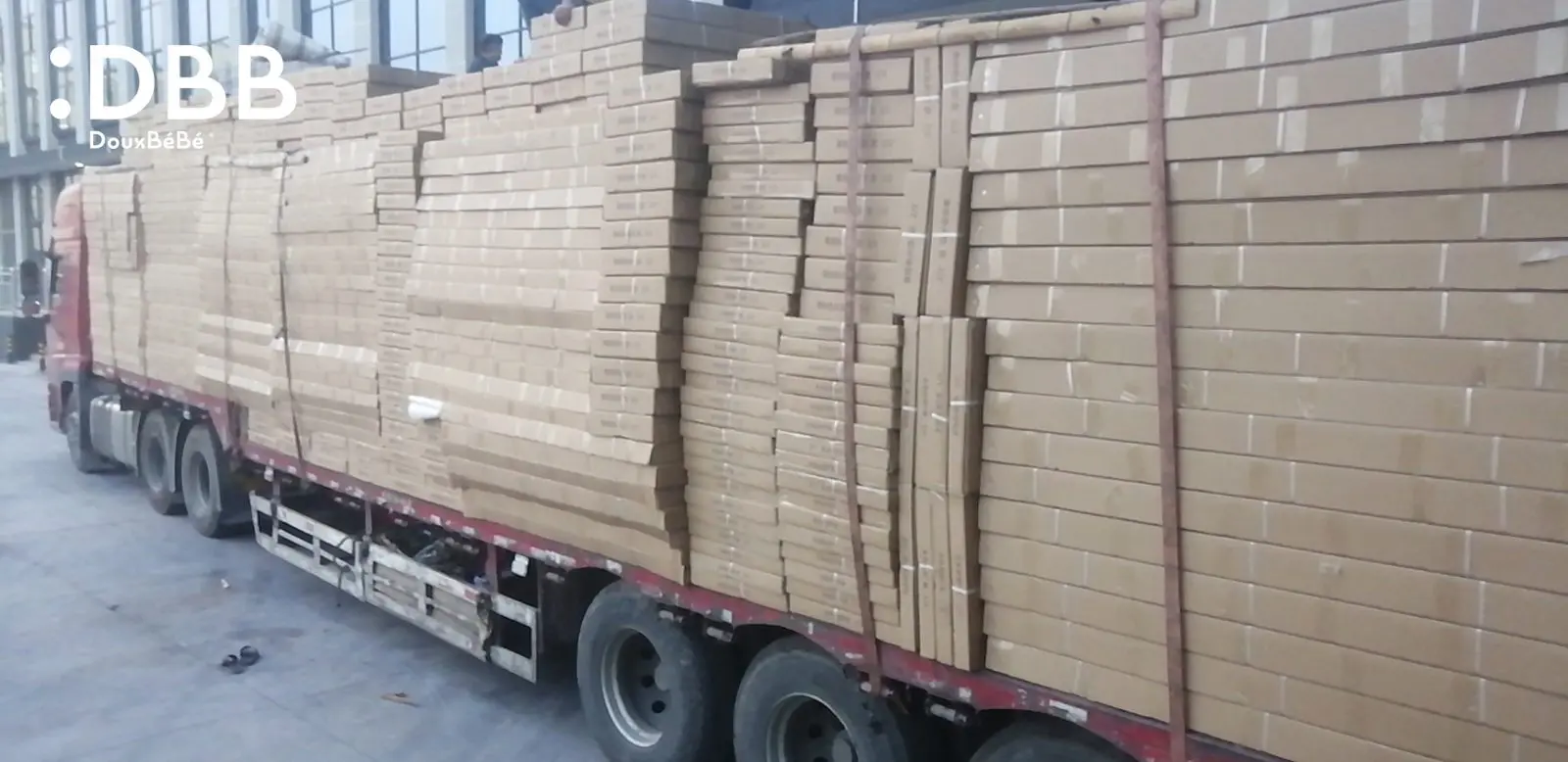 A record high! The daily shipment of dibibi Jiangdong factory reaches 5000 pieces! 2 Shipment from Jiangdong Plant4