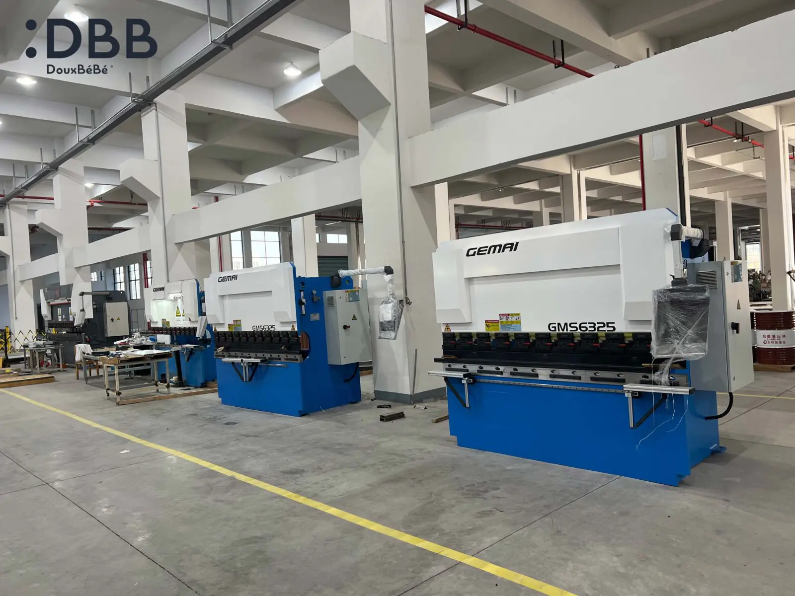dibibi Jiangdong Park has newly arrived 2 CNC bending machines 2 DBB CNC bending machines1
