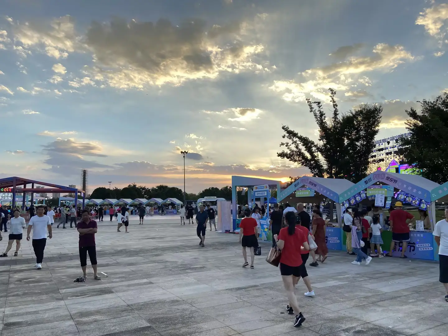 DBB Brand Participated in the First Wumei Product Starry Sky Exhibition and Wuzhou FUN Music Festival 1 DBB brand participates in music festivals3
