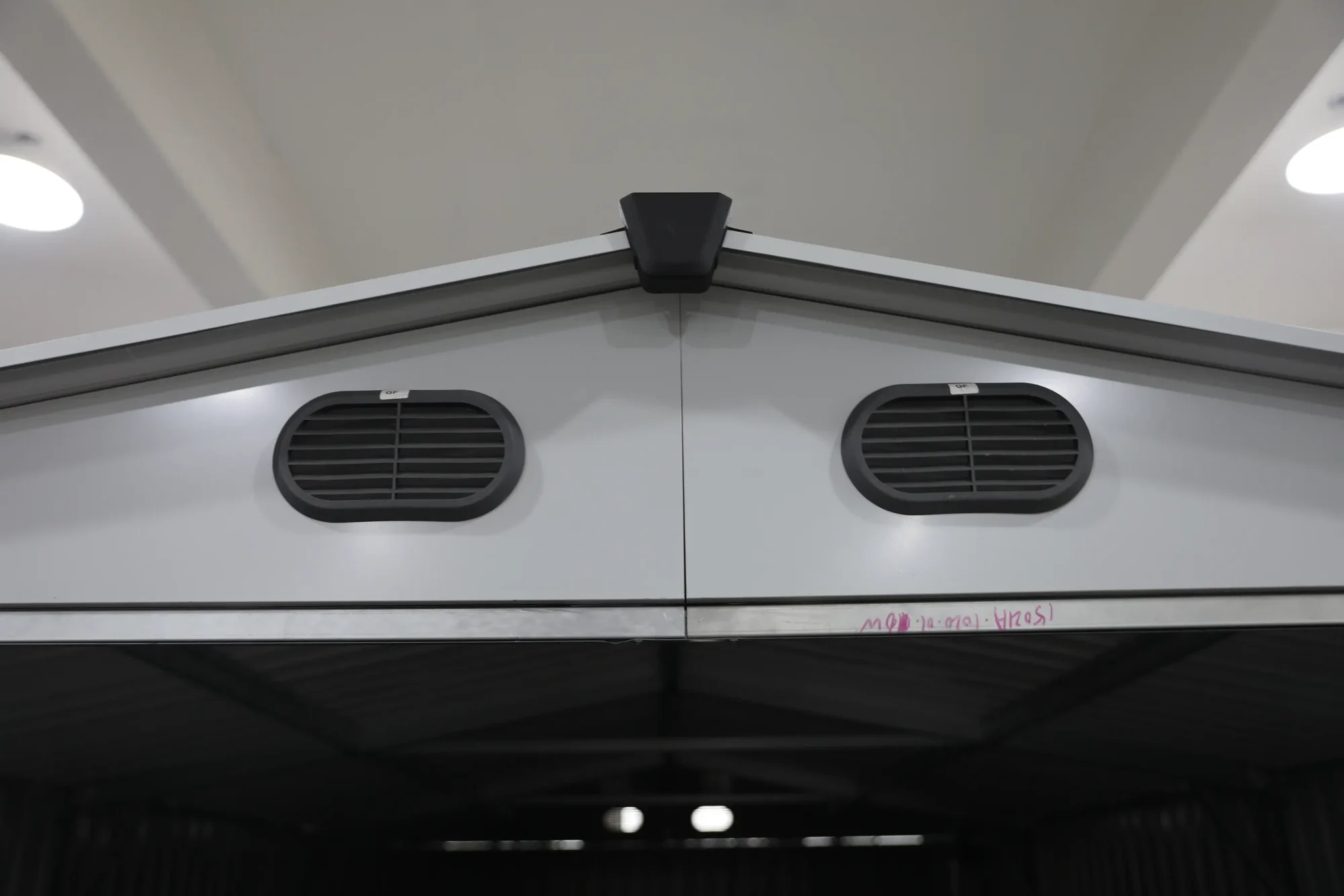 10x20-ft-single-car-metal-garage-scene-47-scaled