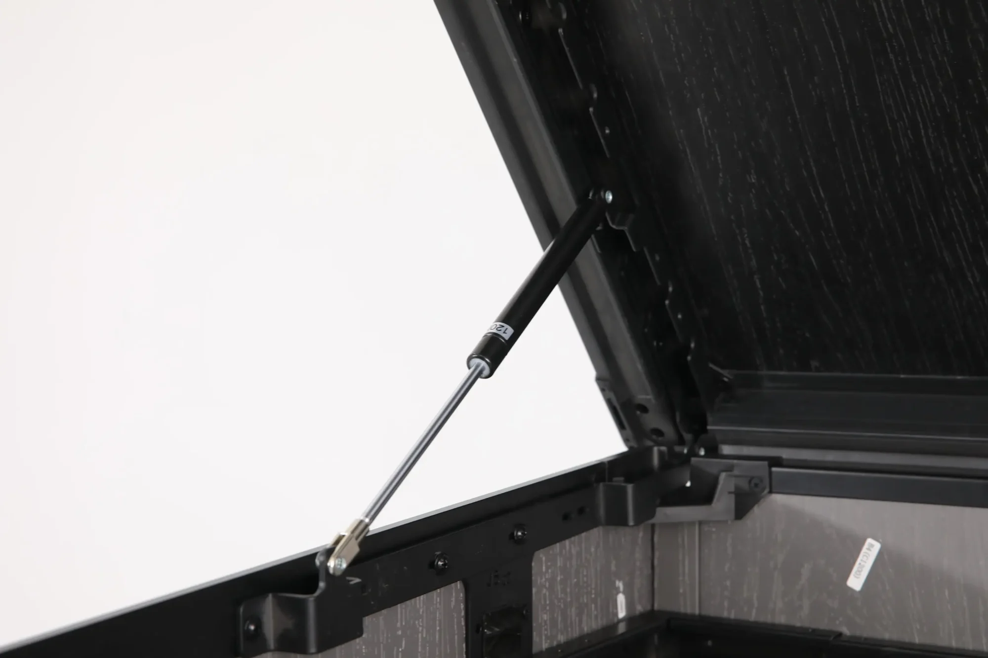 1200-l-horizontal-resin-outdoor-storage-cabinet-with-lift-up-lid-kc2-detail-5-scaled