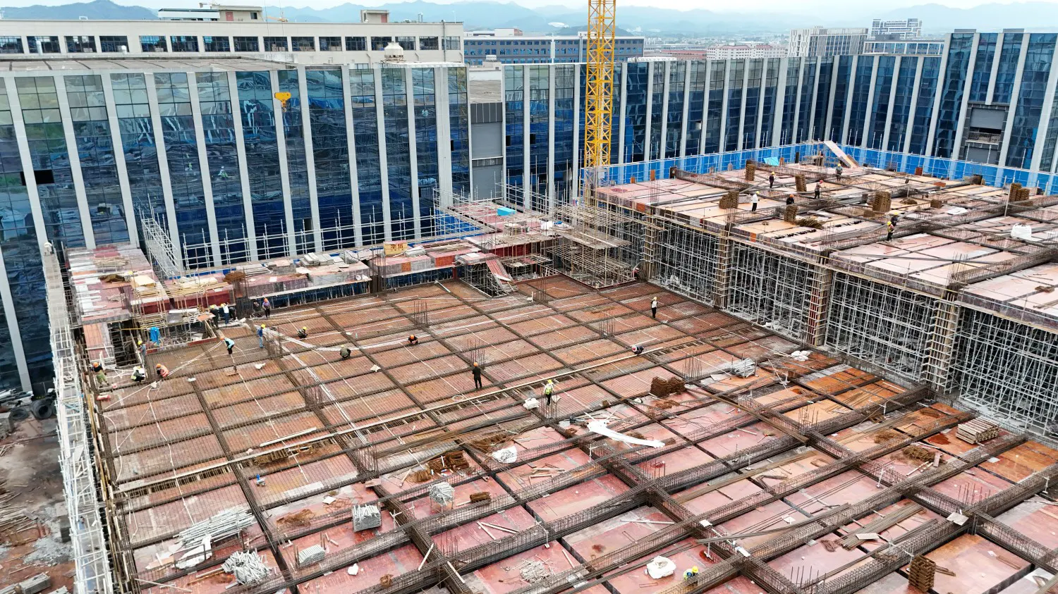 New Factory Rising: Anchoring a New Milestone for Global High-Quality Growth 12 DBB Phase II Project 2
